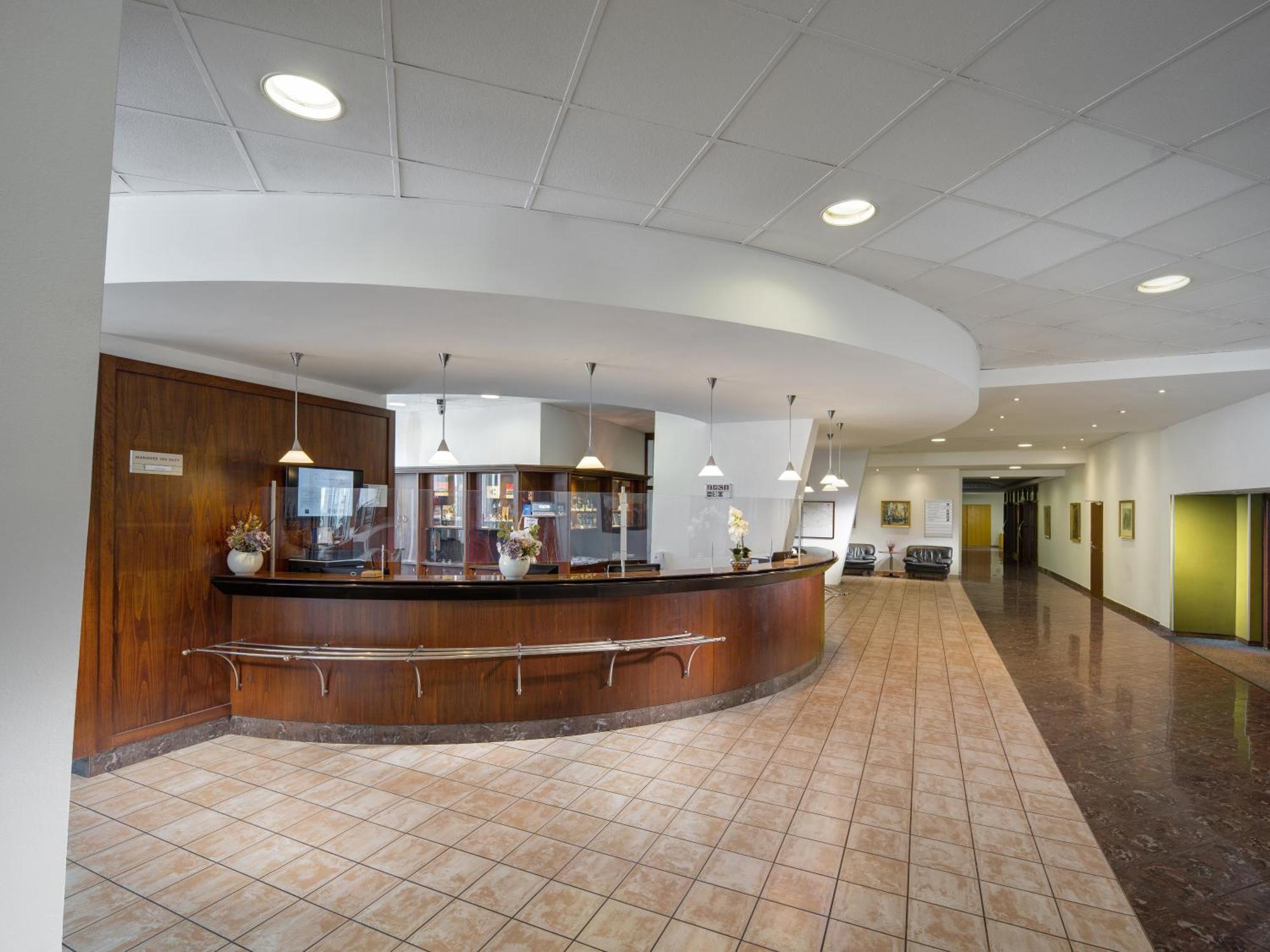 Hotel Cernigov Hradec Králové Zewnętrze zdjęcie